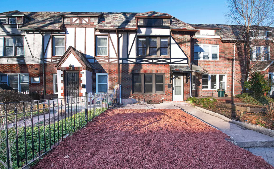 What you need to know about Forest Hills, a villagelike place in the